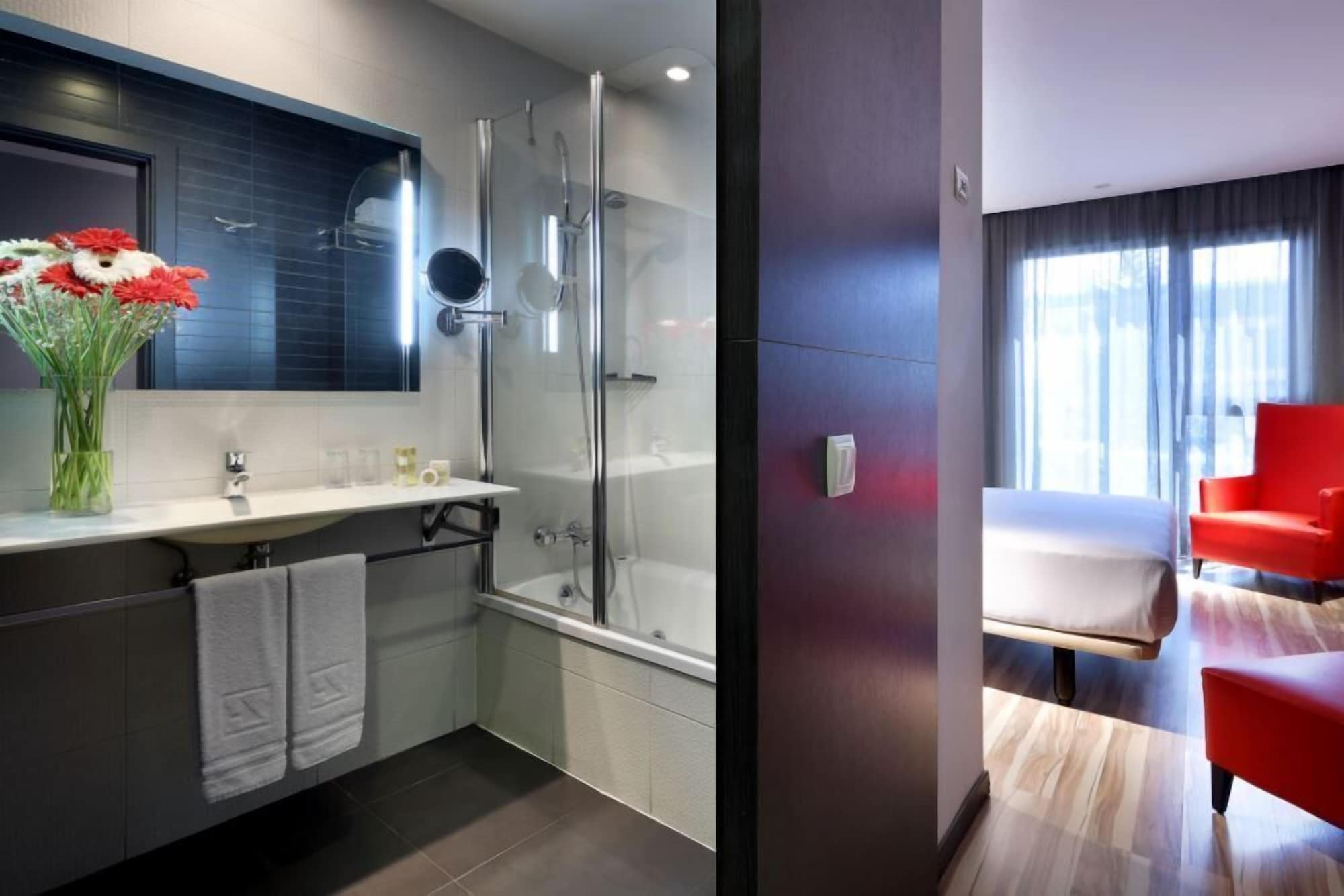 Room, Triple, 3 Beds, Eurostars Arenas de Pinto 10/10
