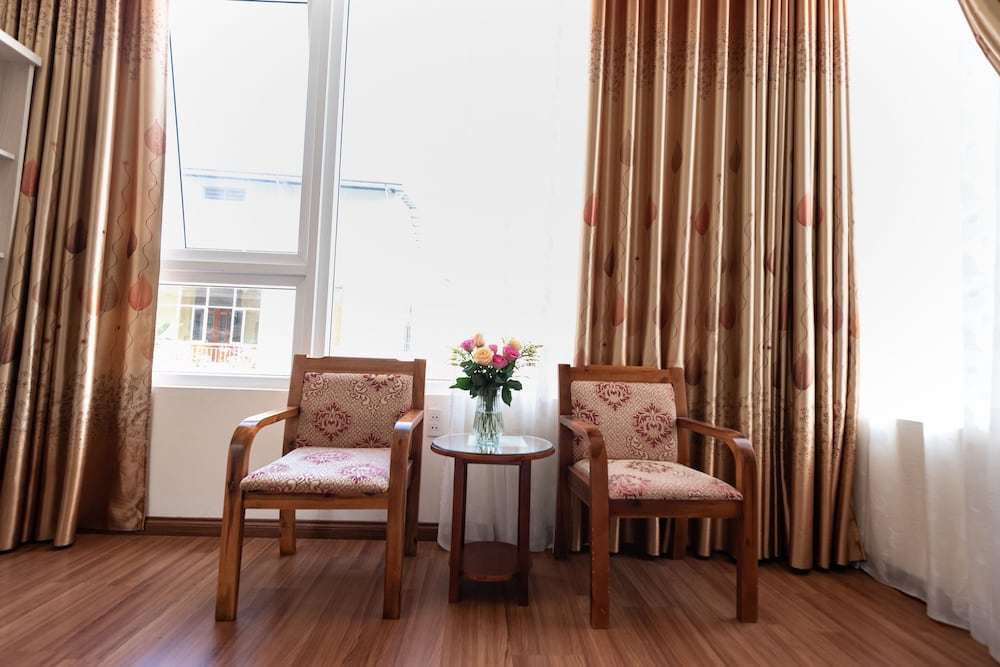 Flora Hotel Hue 54/75