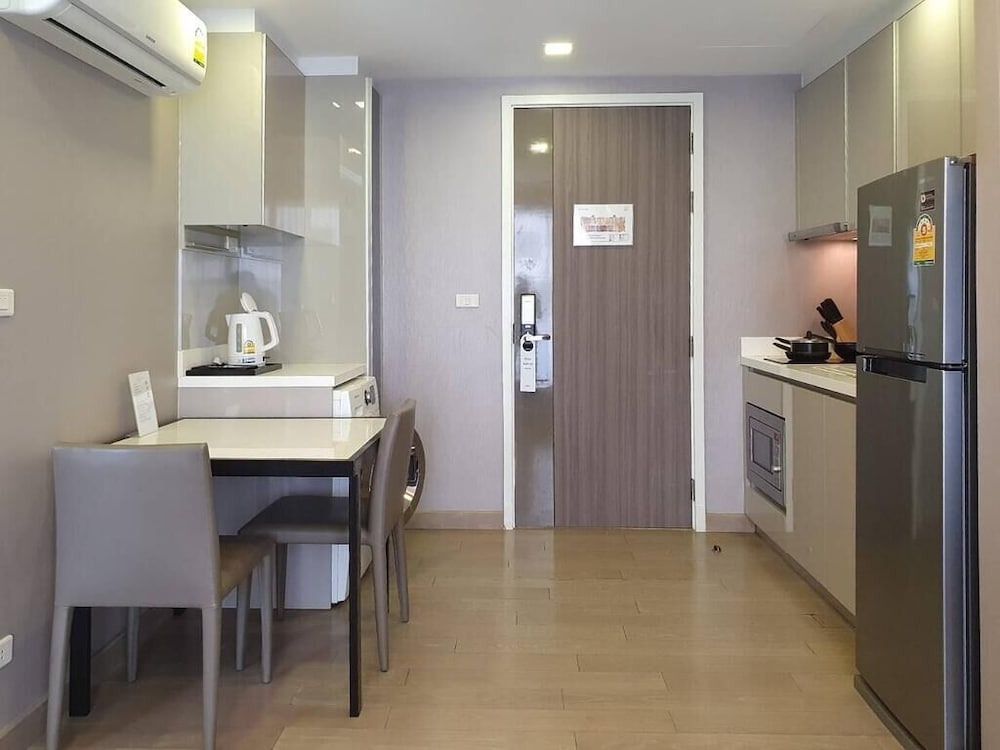 Dazzle Residence 6/47