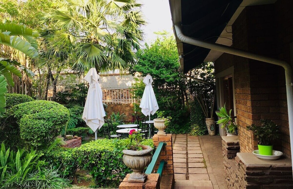 Amper Bo Guesthouse 28/35