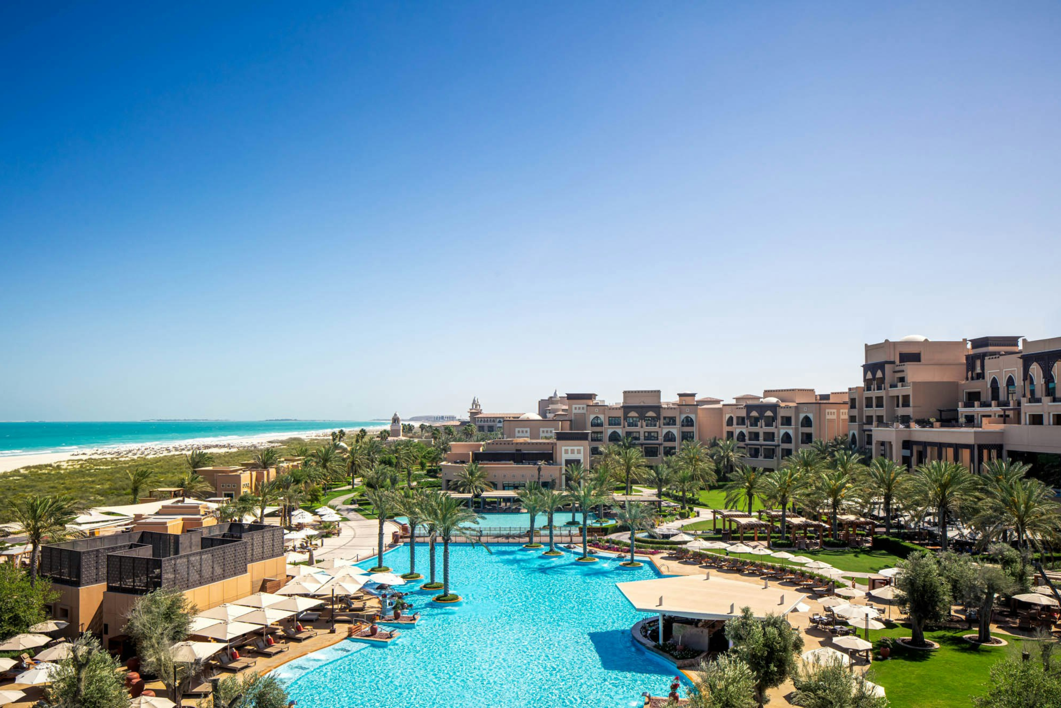 Saadiyat Rotana Resort & Villas 49/53