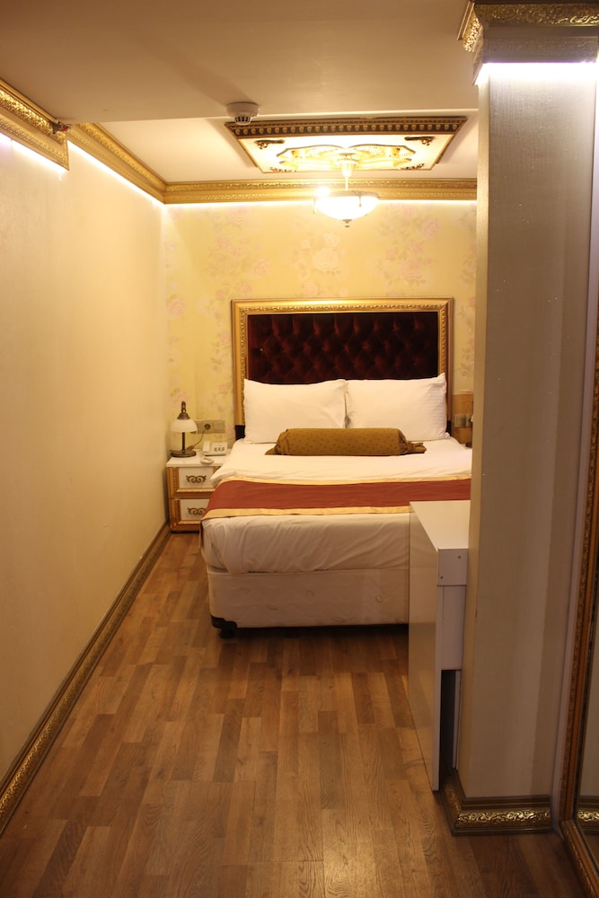 Marmara Deluxe Hotel 36/72