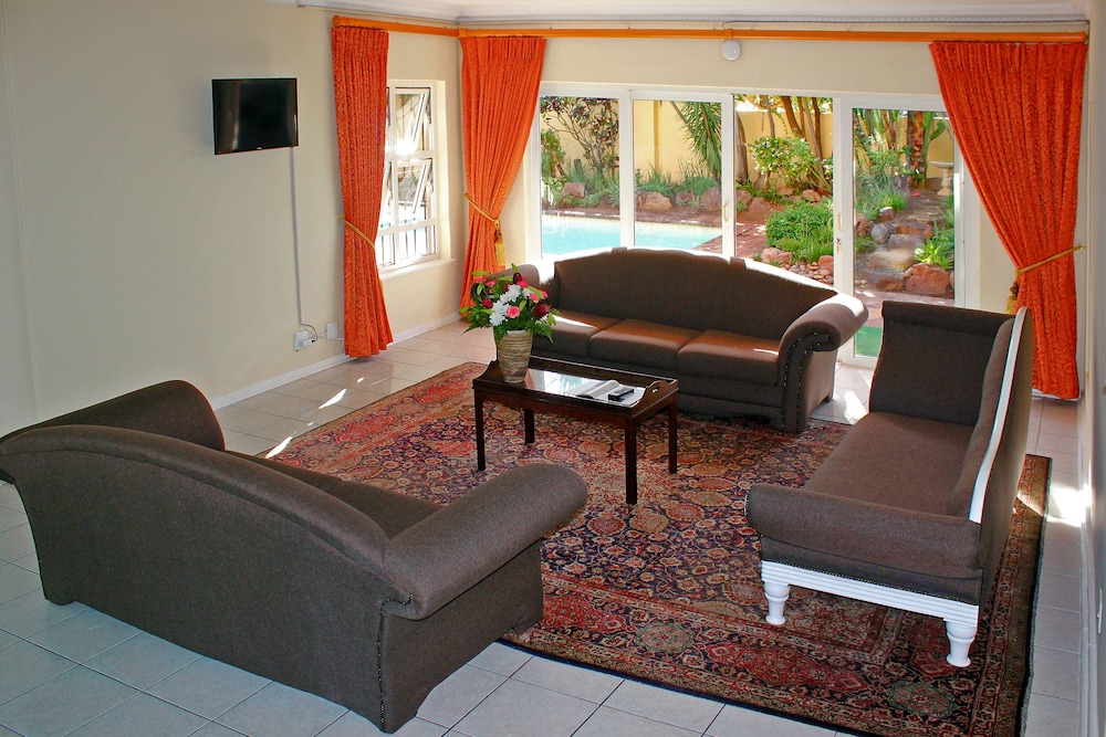 Durban Manor Guest House 25/38