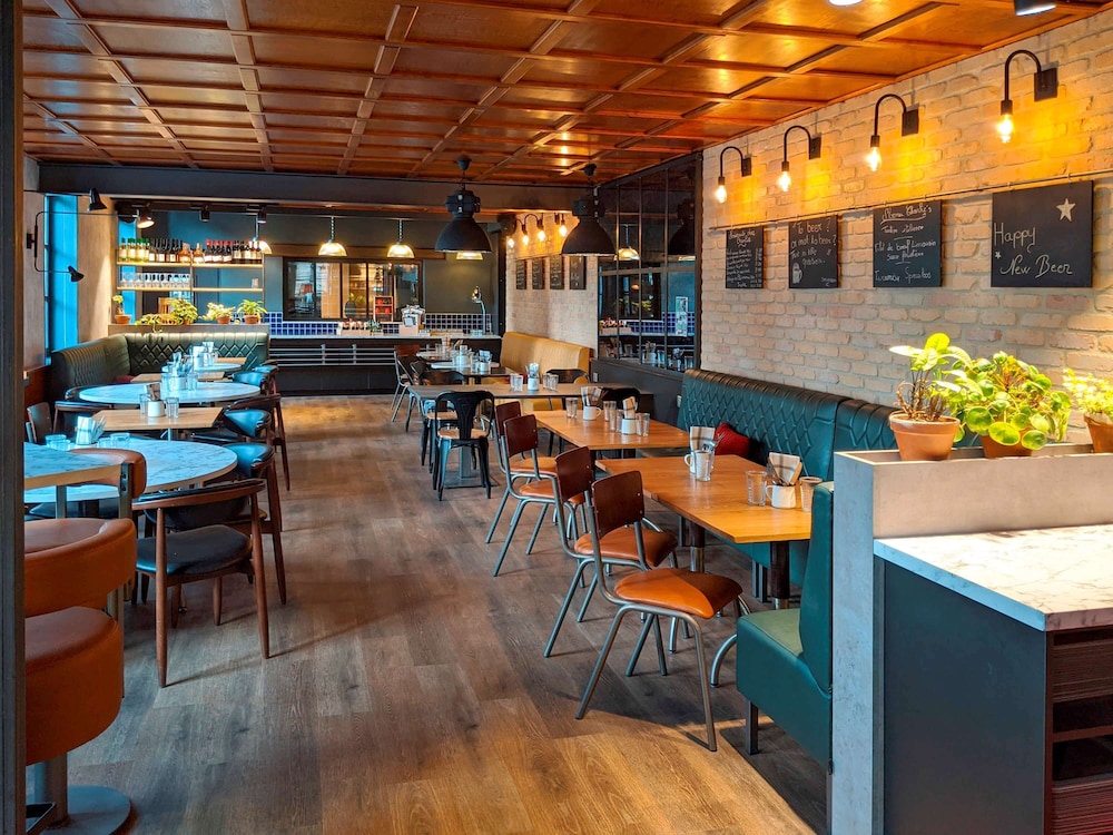restaurant-cafeteria