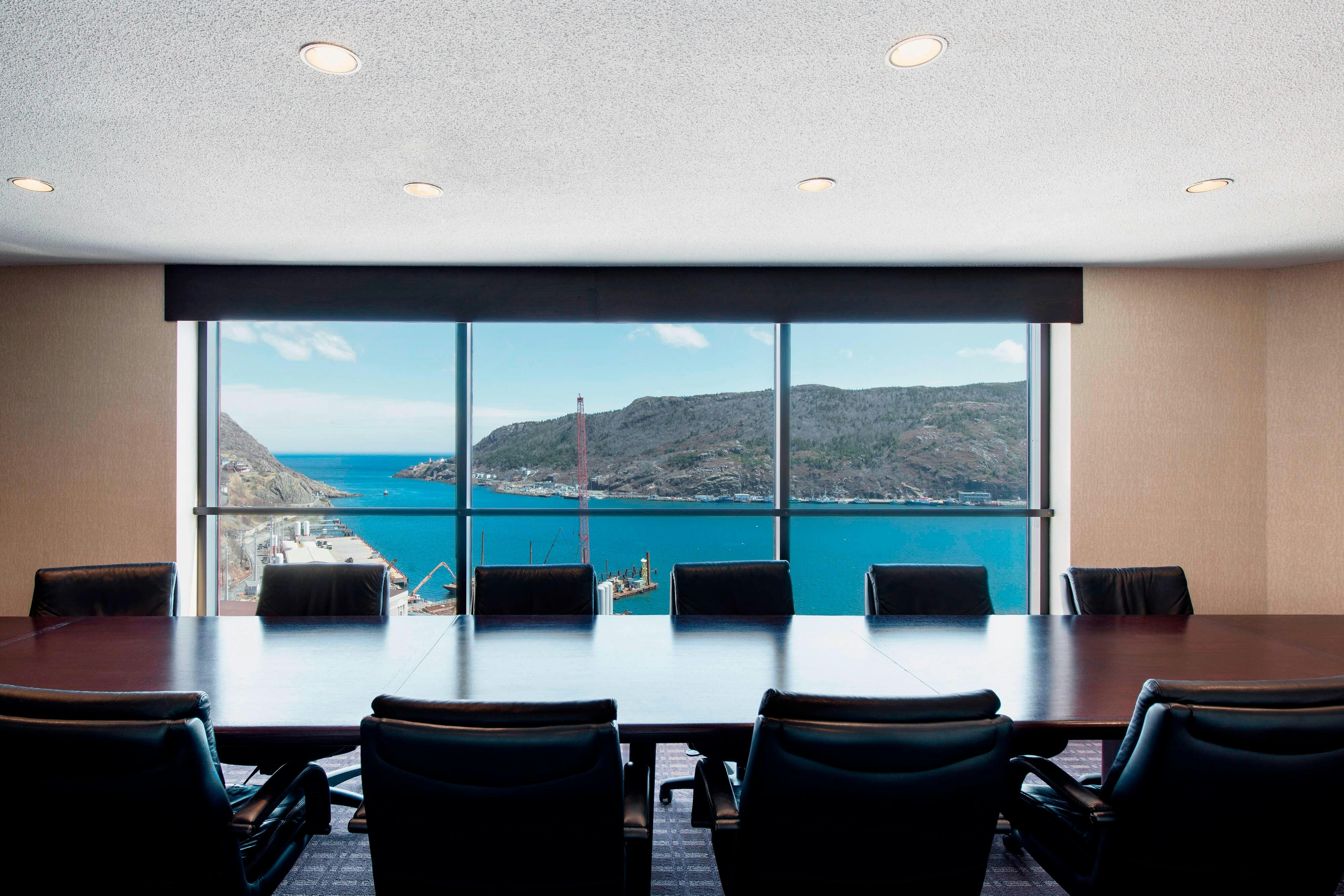 Sheraton Hotel Newfoundland 52/60