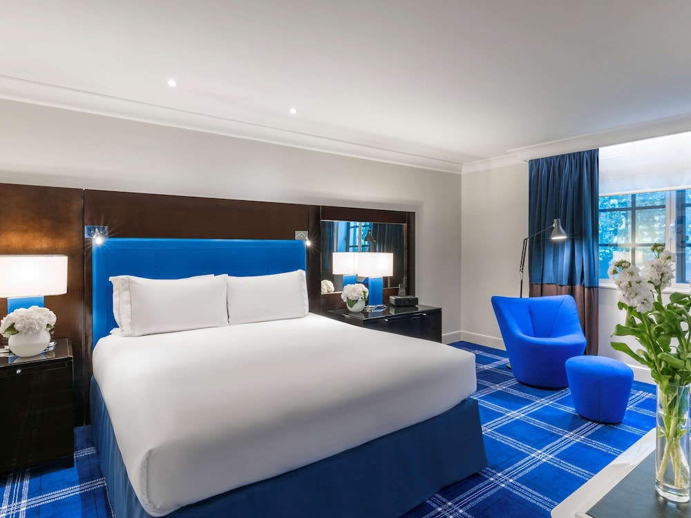 Sofitel London St James 12/70