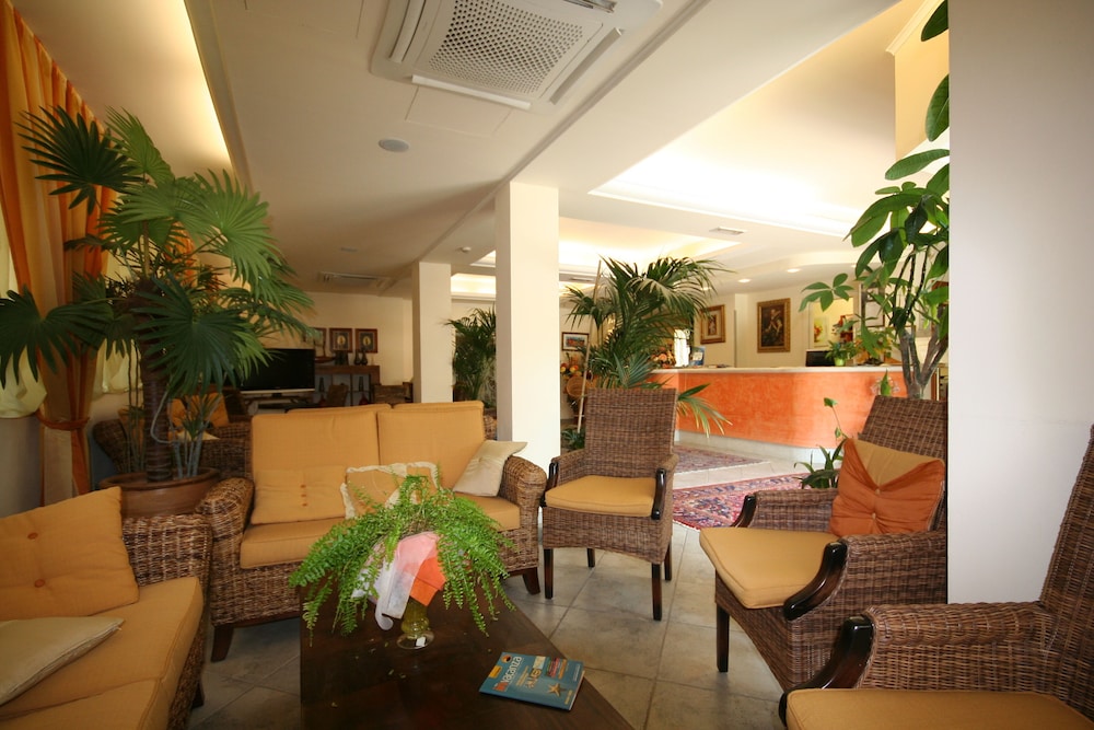 Hotel Nedy 21/47