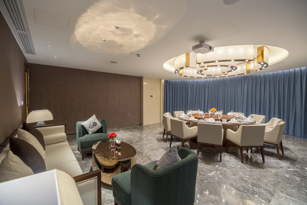 Jing Shang Hotel 30/50