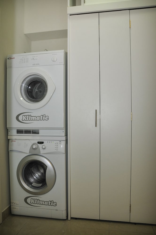 Lux Miraflores Apartments Tripoli 20/42