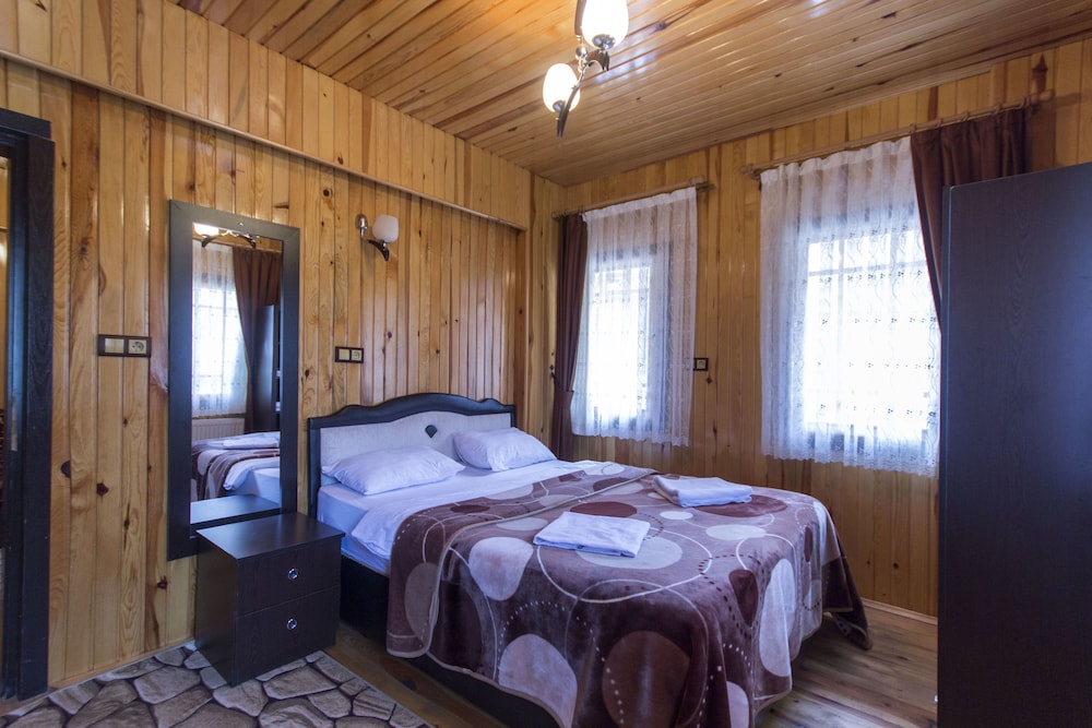 Meric Otel Uzungol 20/52