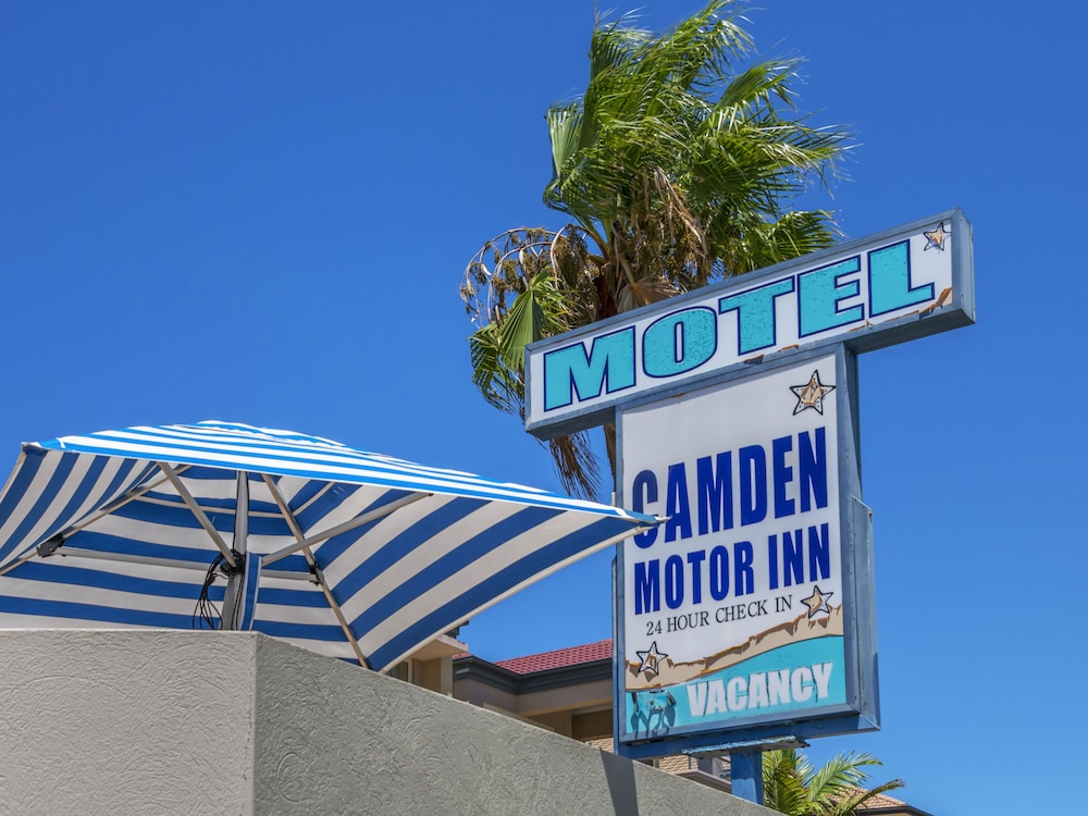 Camden Motor Inn 9/57