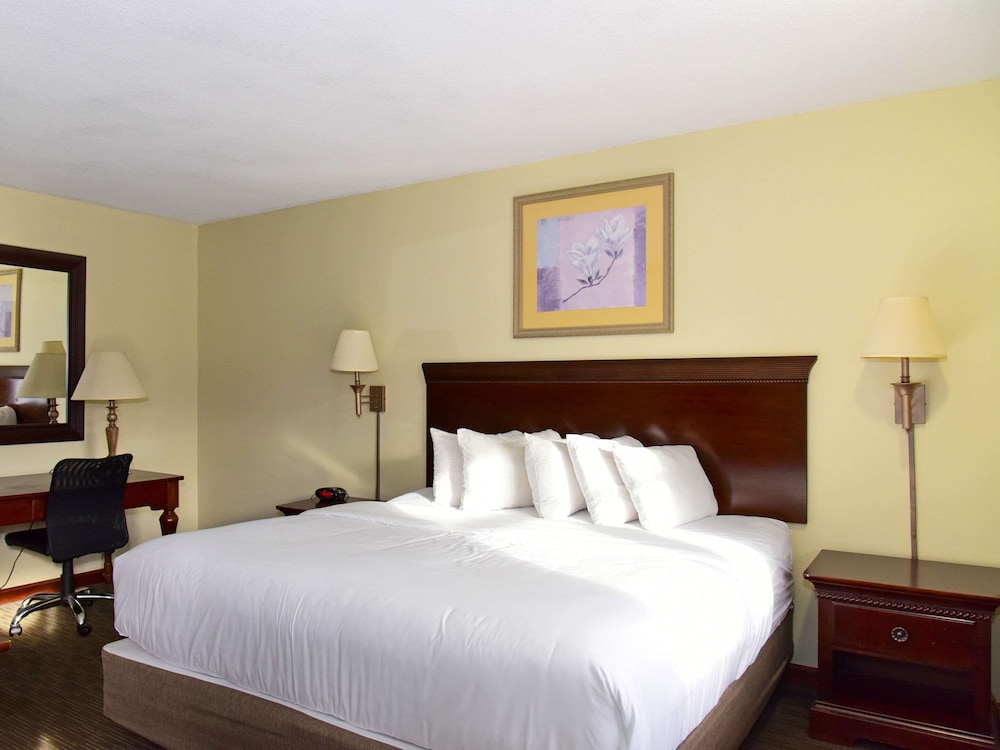 Quality Inn Great Barrington 15/26
