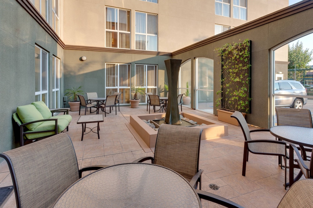Fairfield Inn & Suites San Francisco Airport/Millbrae 25/34