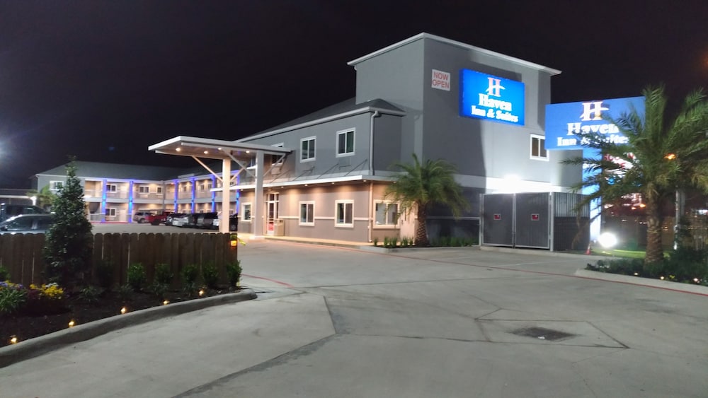 Haven Inn & Suites 54/63