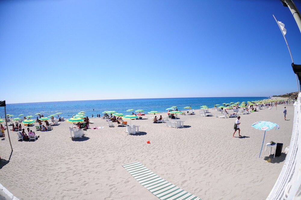 Hotel Villaggio Club ALTALIA 23/32