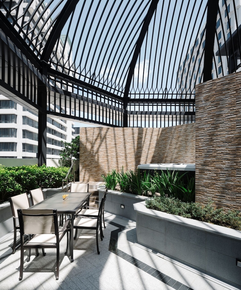 Grand Park City Hall 45/50