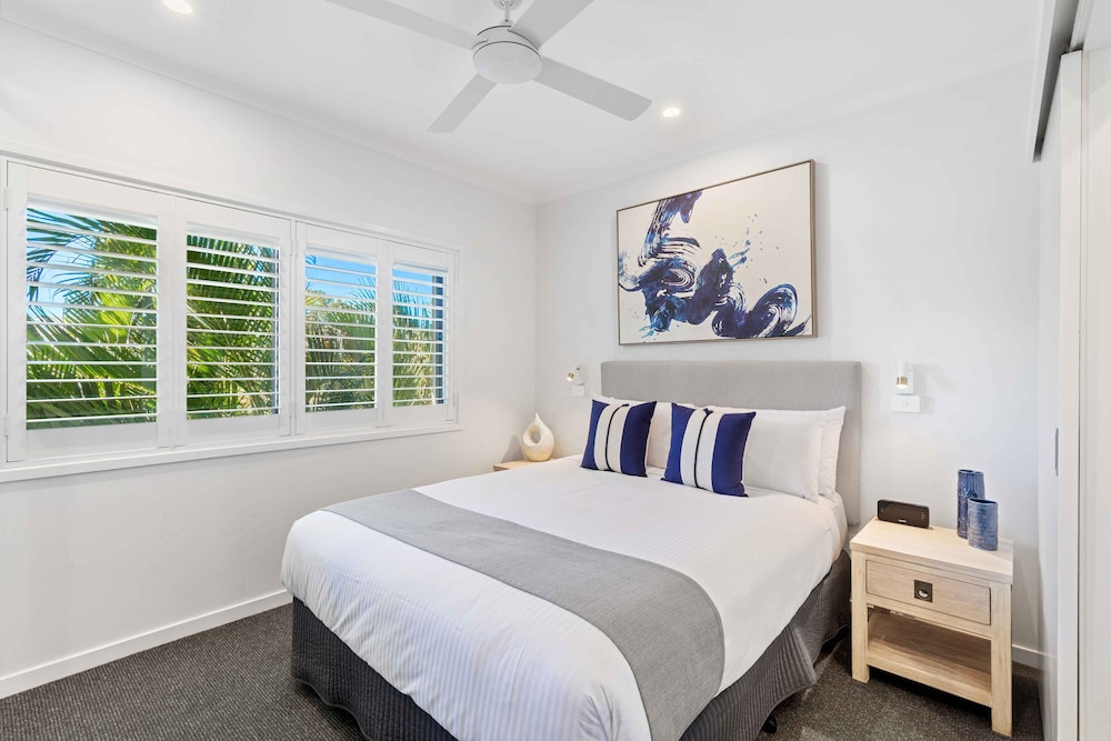 CULGOA POINT BEACH RESORT 12/72