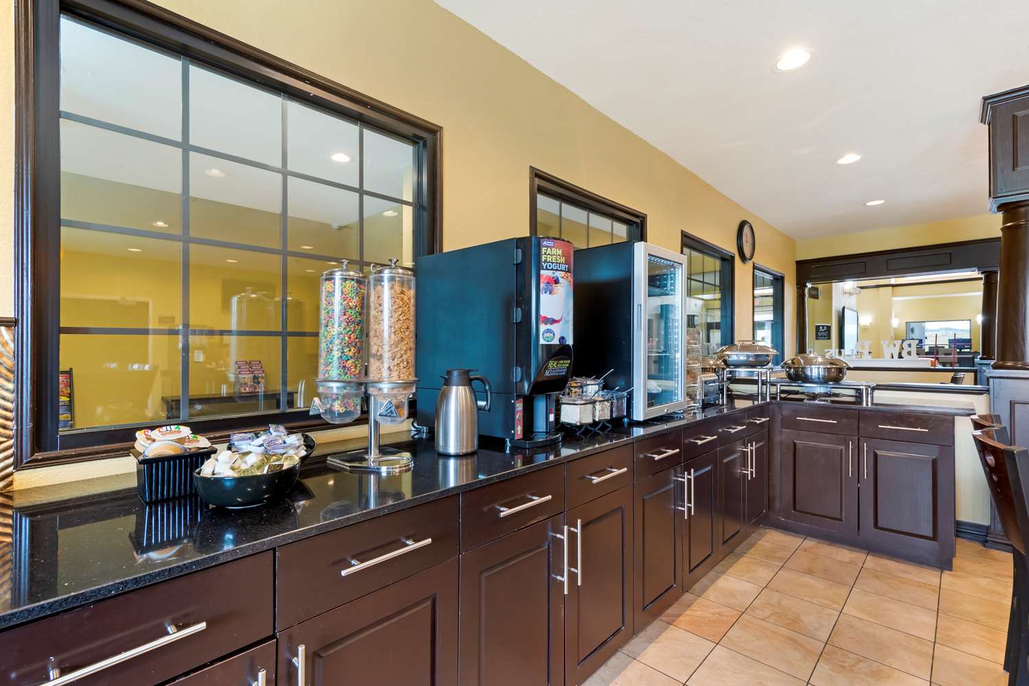 Best Western Plus DFW Airport Suites 28/43