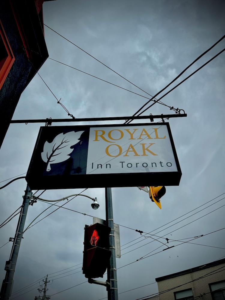 Royal Oak Inn 4/63