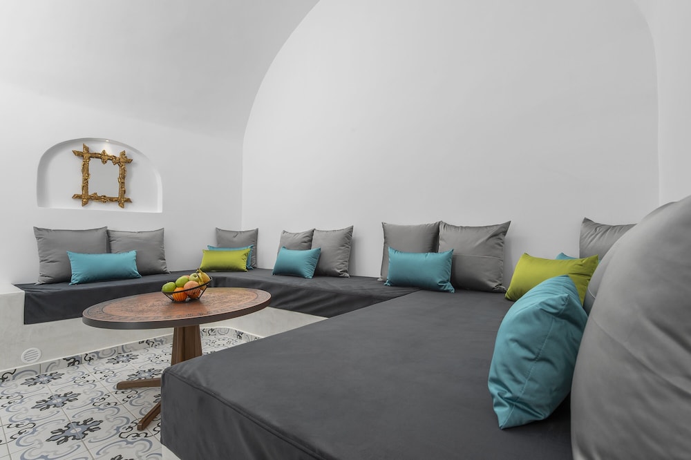 Sole doro Luxury Suites Santorini 27/50