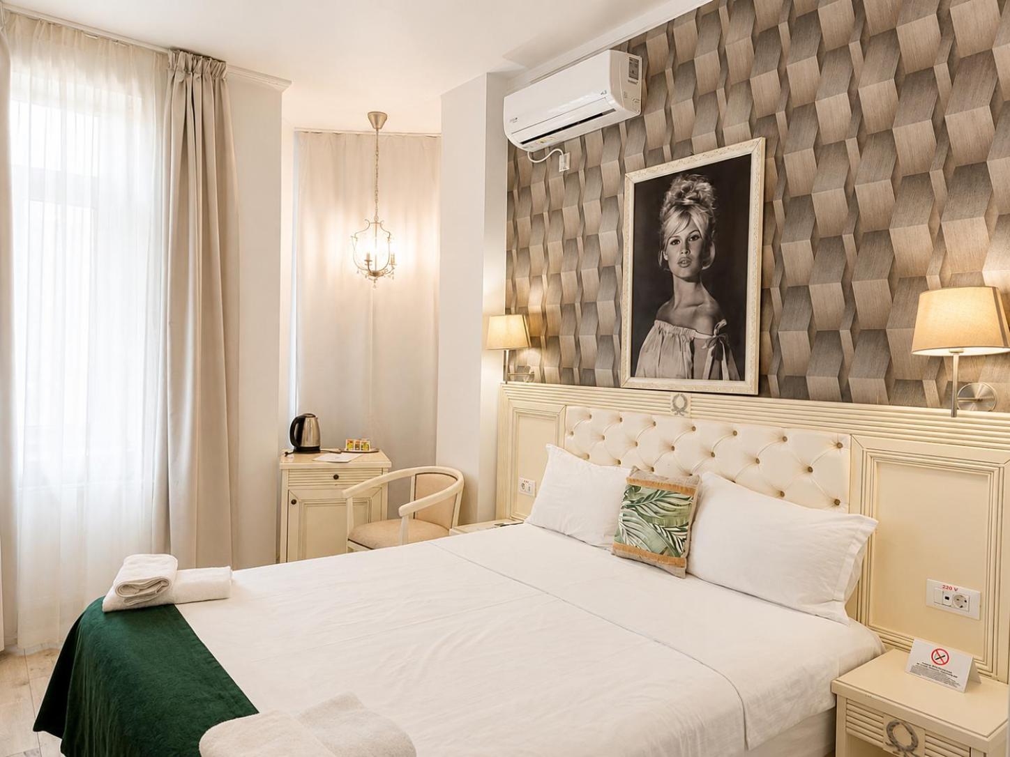 Carol Boutique & SPA ex Vila Cornelia 12/54