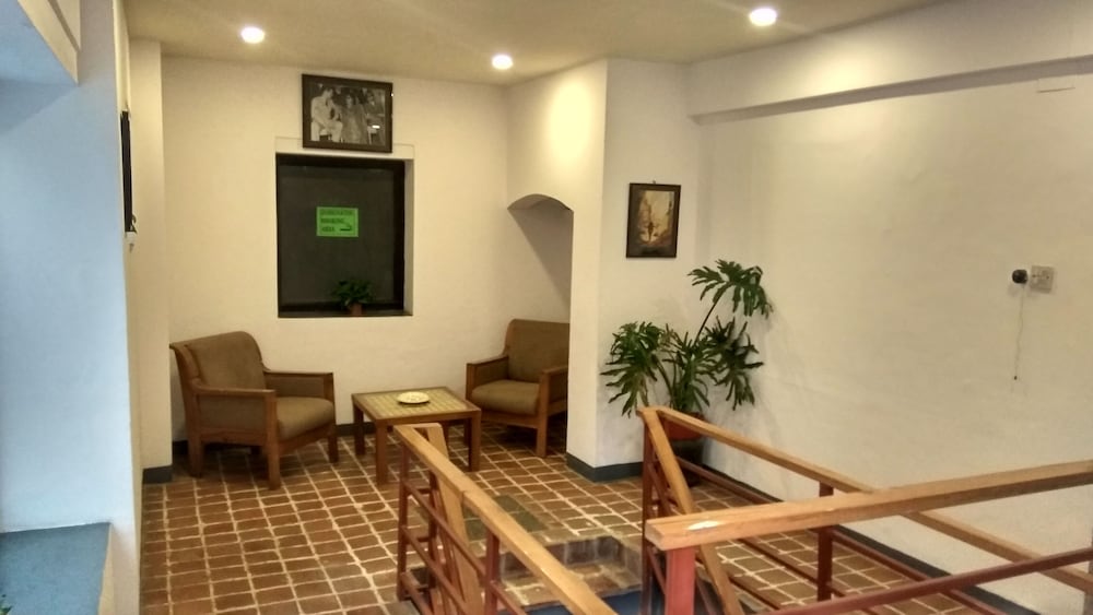 Hotel Heranya 34/49