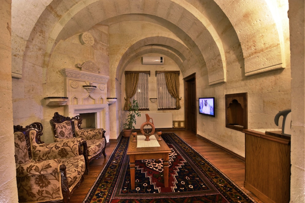 Stone House Cave 44/65