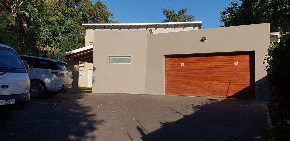 Umhlanga Lodge - Adults Only 16/43