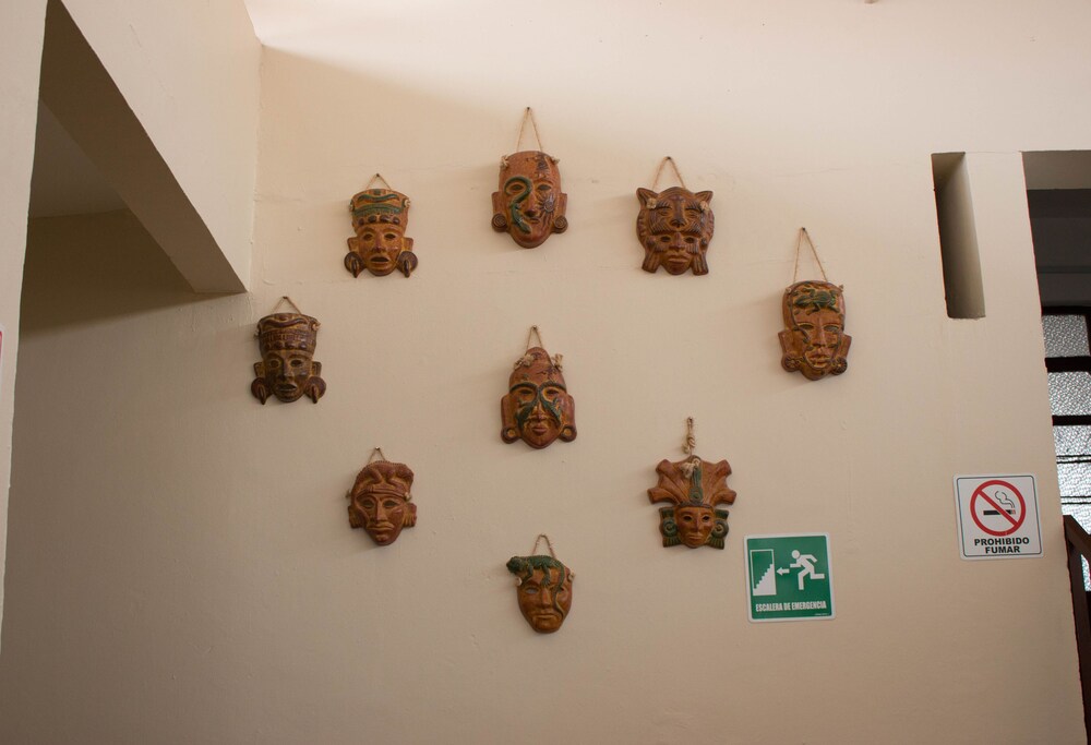 Hotel Cervantino 9/50