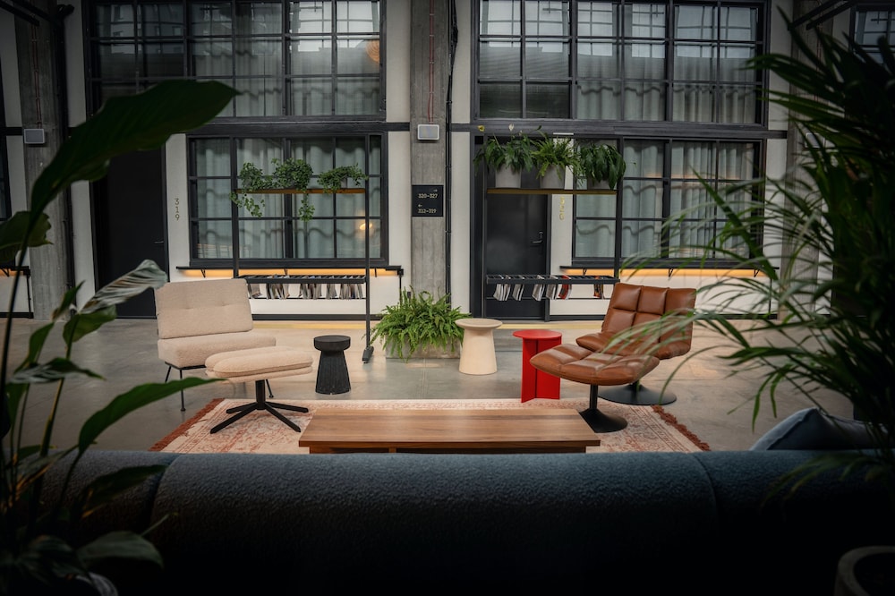 Montownia Lofts & Experience 37/41