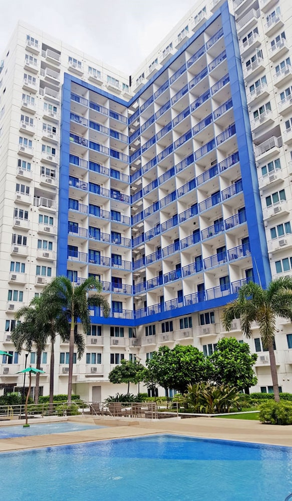 Jericho's Place At Sea Residences 2/68