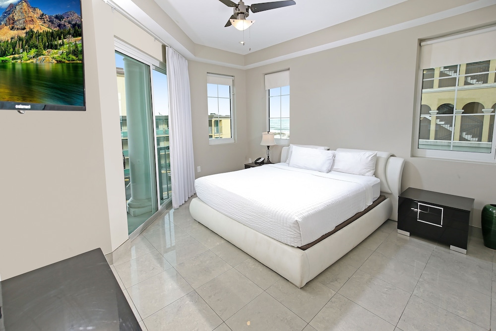 Bali Bay Resort 16/75