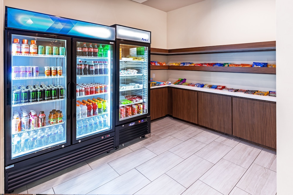 Holiday Inn Express & Suites Houston - N Downtown 24/48