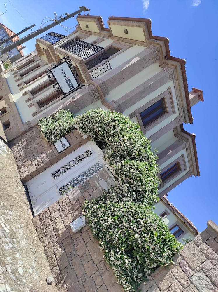 Cunda Vrodi Hotel 4/50