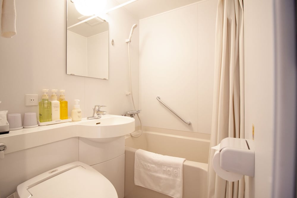 Nagomi Hotel Nippori 46/48