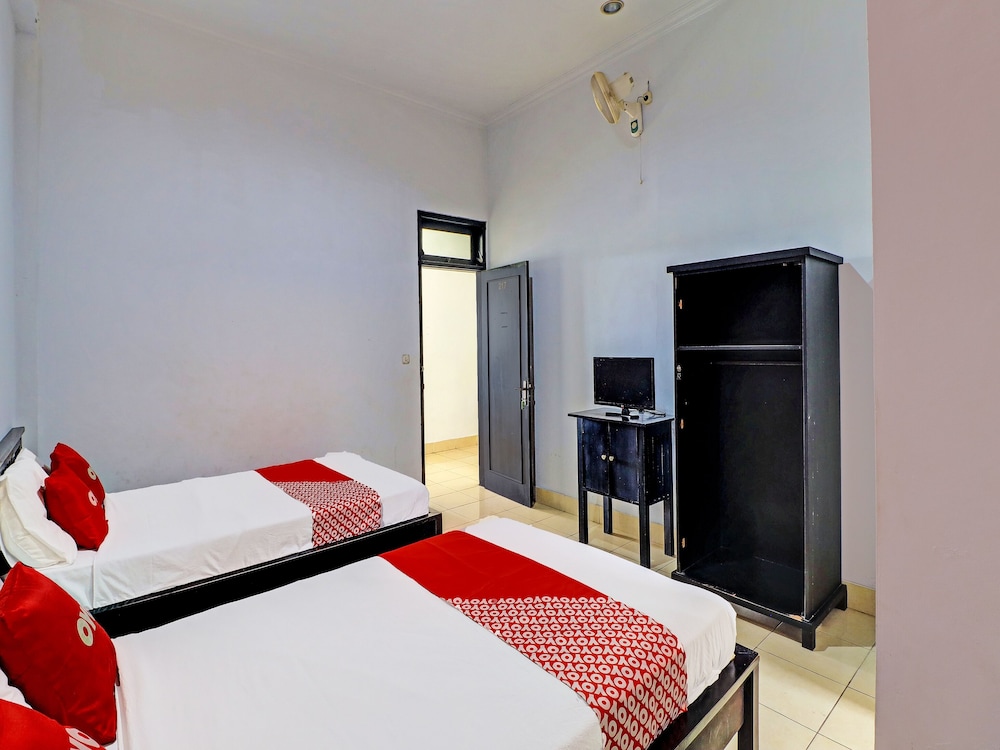 Hotel Nuansa Indah 9/23