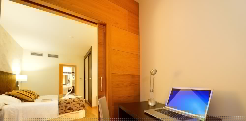 Norat Marina Spa 6/34