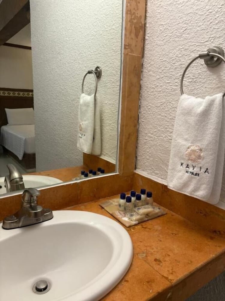 Suites Cancun Center 53/57