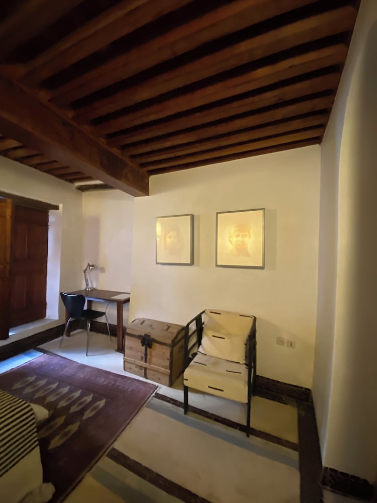 Dar 7 Louyat 26/50