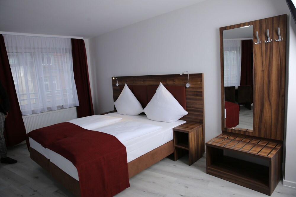 Hotel Grand Corner 23/50