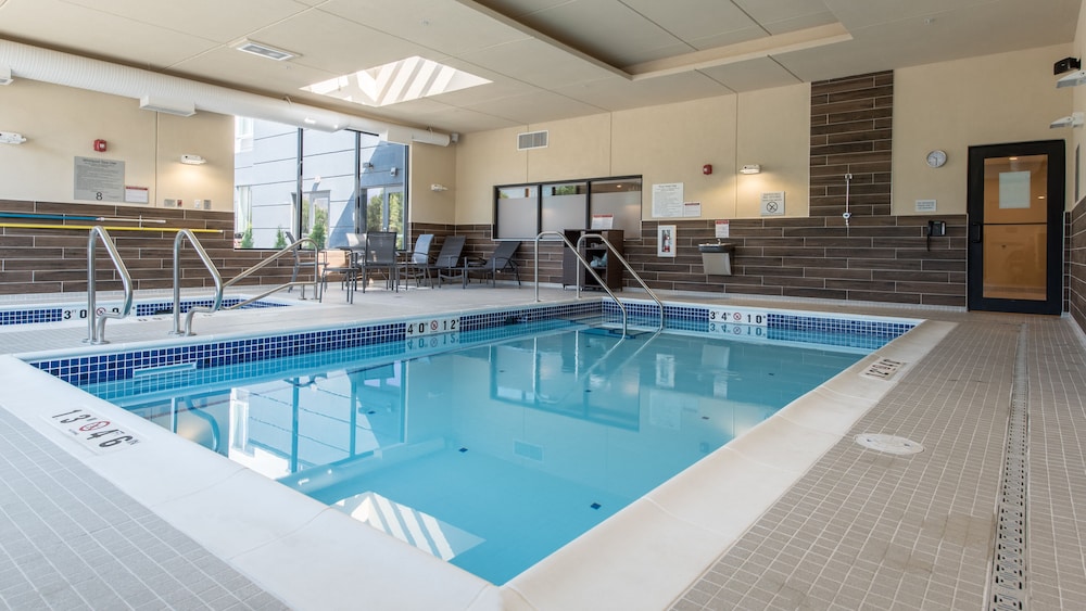 Fairfield Inn & Suites by Marriott Penticton 28/50