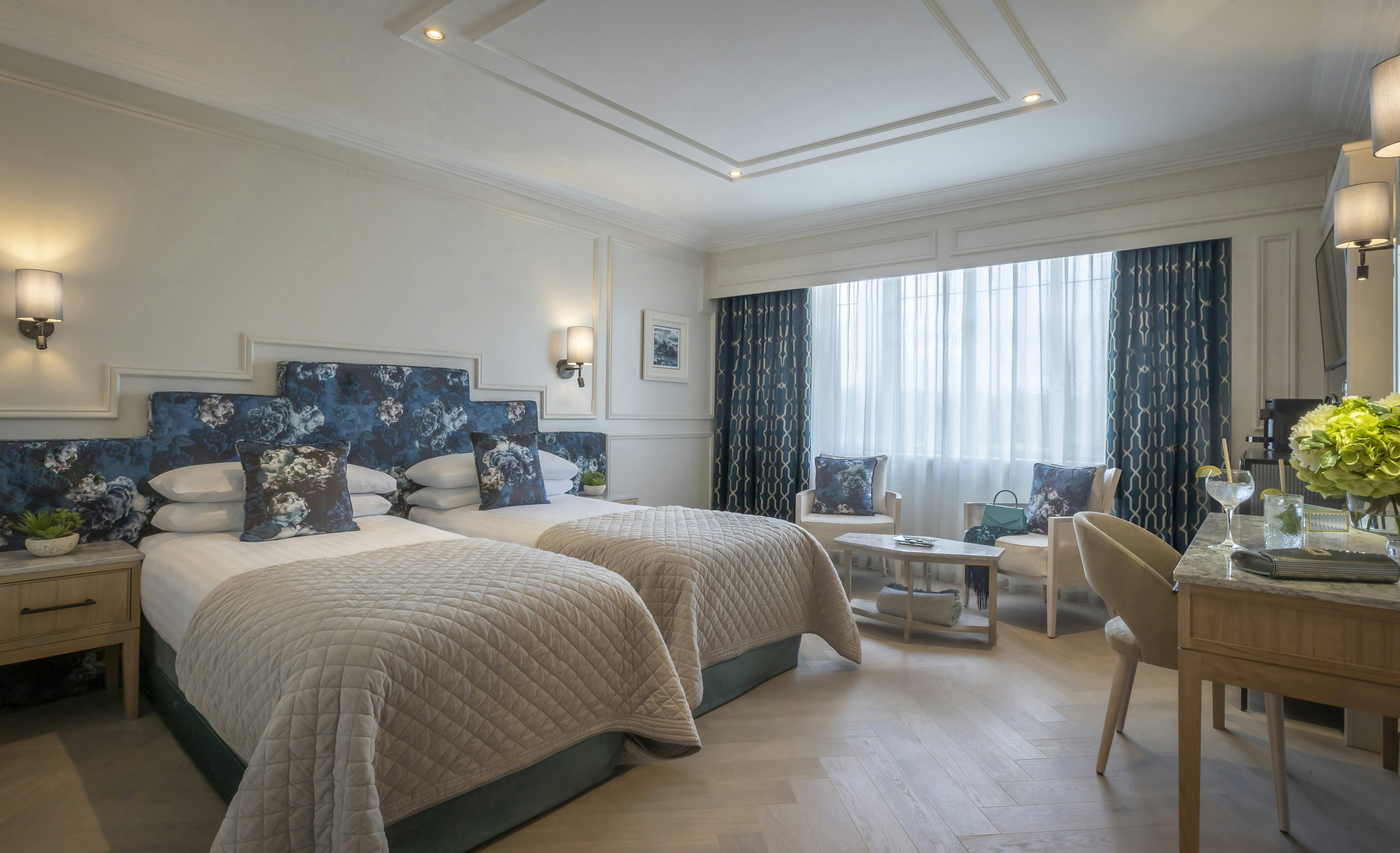 Heritage, King Bed