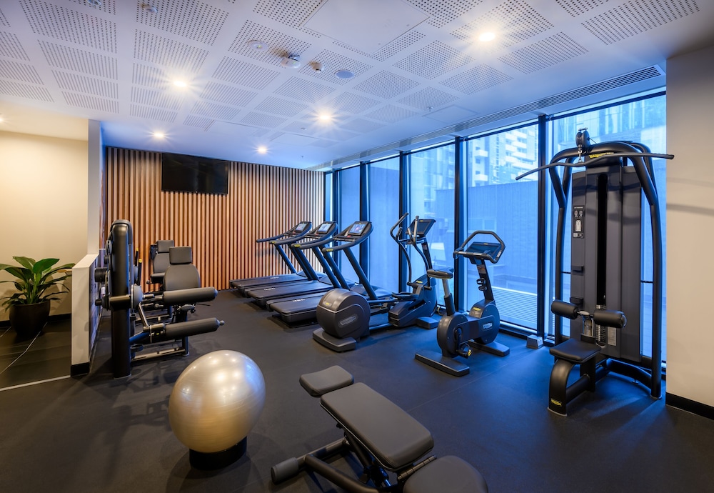 Novotel Melbourne Central Hotel 43/71