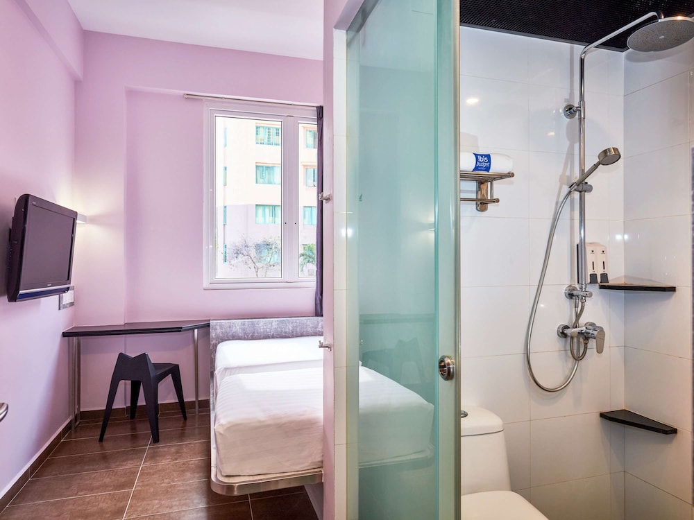 ibis budget Singapore Pearl 32/69