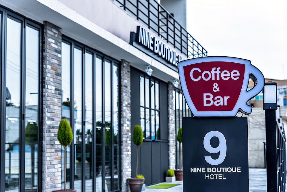 Nine Boutique Hotel 9/67