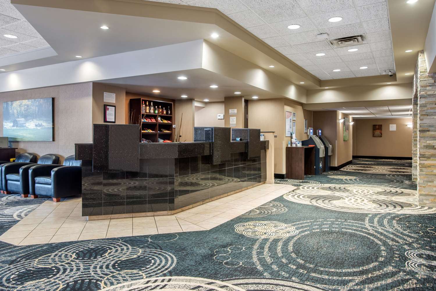 Clarion Hotel & Suites Brandon 5/35