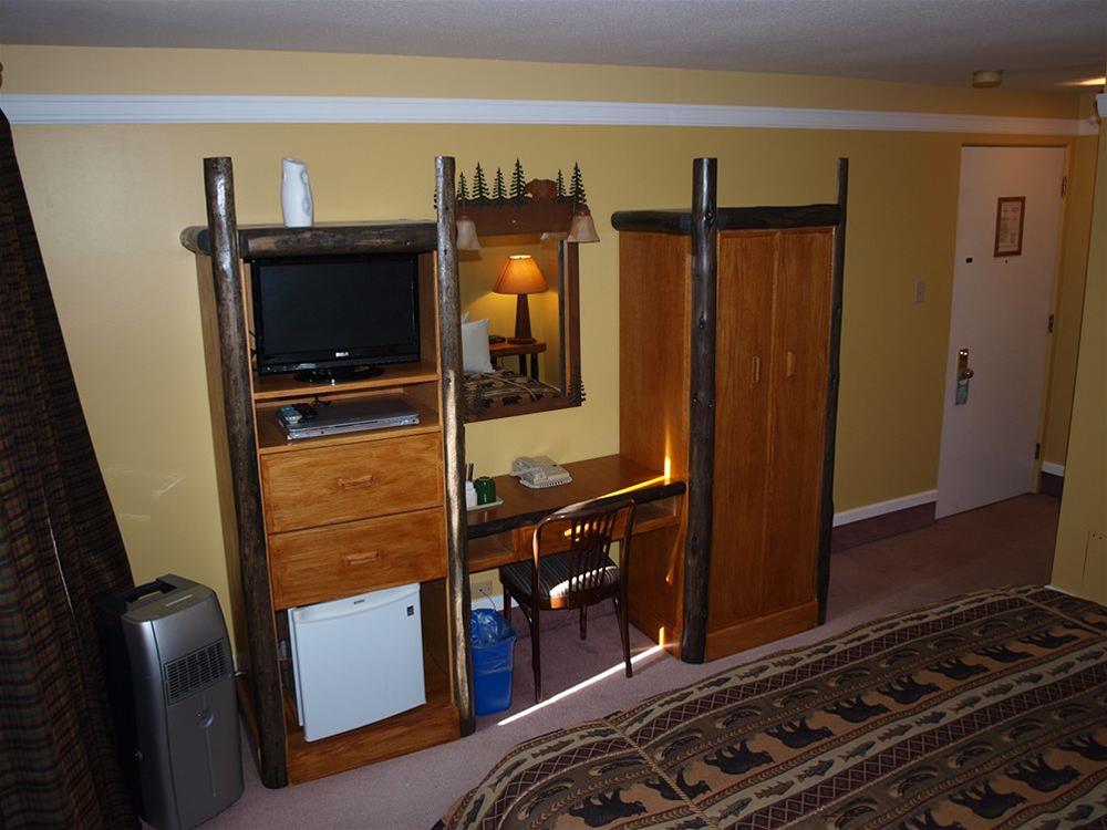 Astoria Hotel 43/50