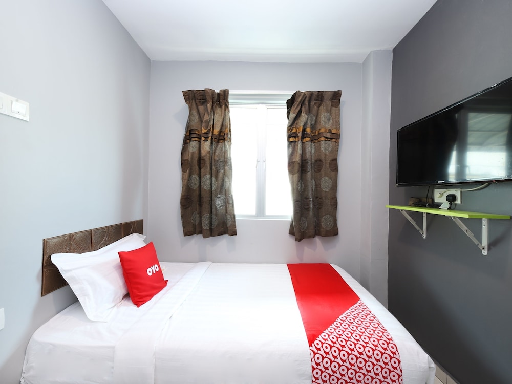 Oyo 1184 Ho Hotel 19/22