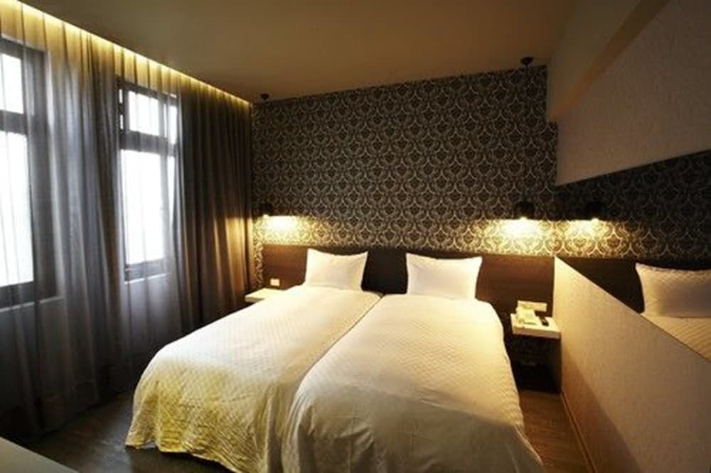 Main Inn 13/46