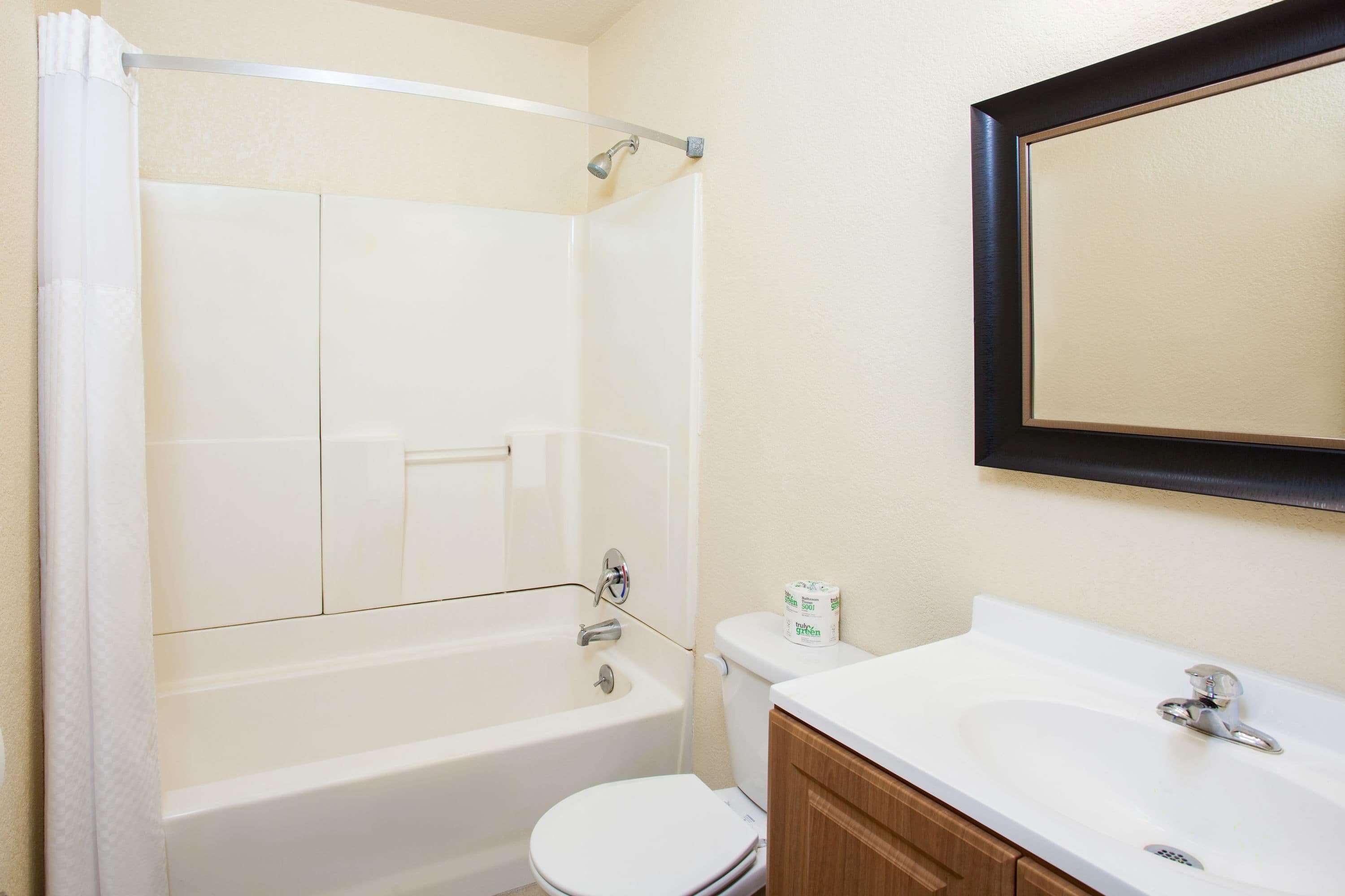 Travelodge By Wyndham Fresno Yosemite Area 13/13